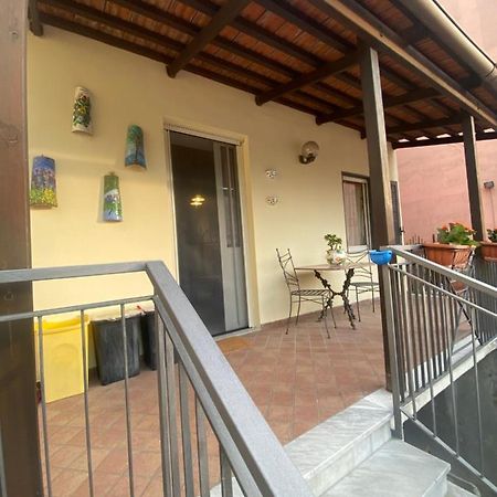 Appartamento In Villa Alle Falde Del Vesuvio Neapel Exteriör bild