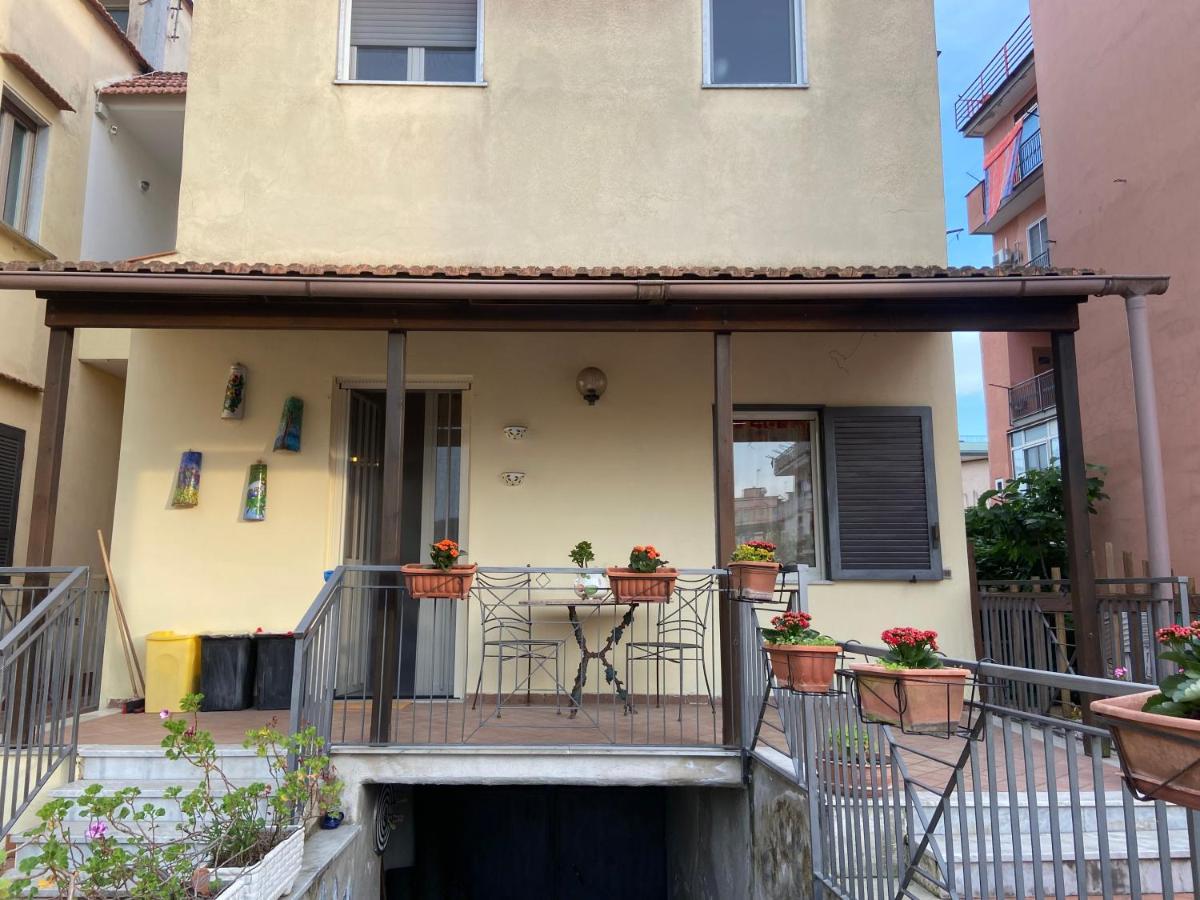 Appartamento In Villa Alle Falde Del Vesuvio Neapel Exteriör bild